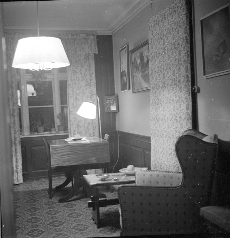 Bord og lnestol Walkendorrsgade